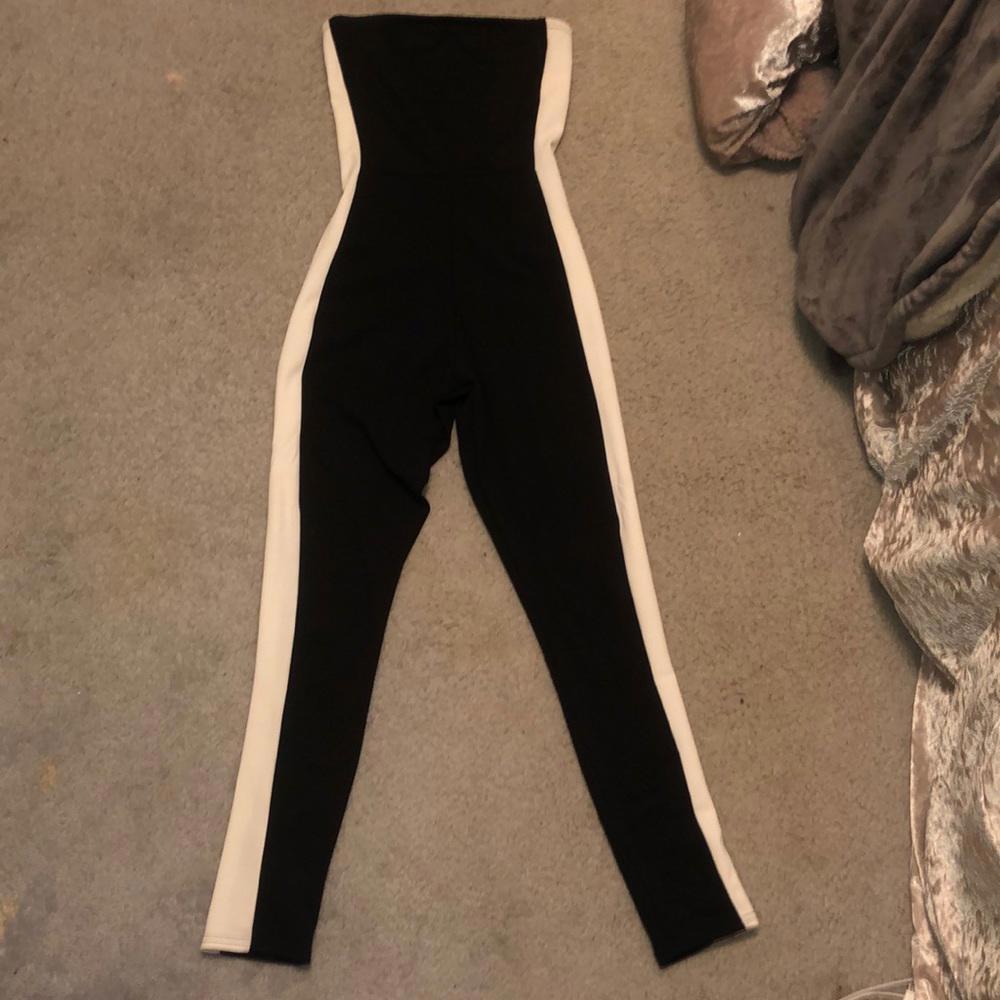 Misguided black and white hourglass jumpsuit